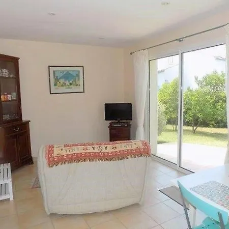 Holiday home Maison Saint-palais-sur-mer, 2 Pieces, 2 Personnes - Fr-1-305a-34